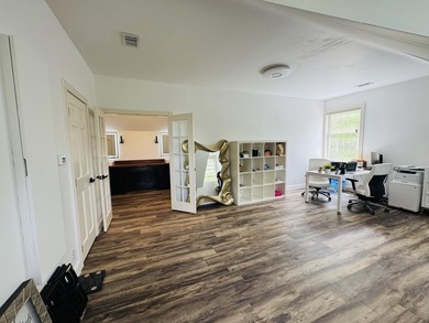 Set atop a private cul-de-sac in Windemere Estates community, 20 - photo 28