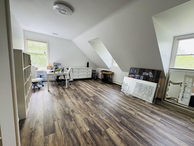 Set atop a private cul-de-sac in Windemere Estates community, 20 - photo 29