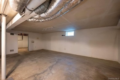 Incredible opportunity to own a true piece of Long Island and - photo 33