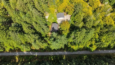 Welcome to 1670 West Shawnigan Lake Rd, Nestled on a lush - photo 43
