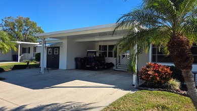(private lake, pond, coastal) Home For Sale in Ruskin Florida