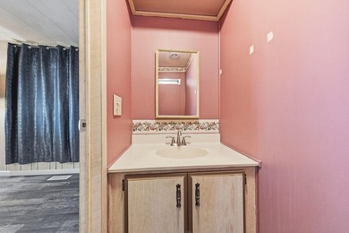 Welcome home to this beautifully maintained, light-filled - photo 13