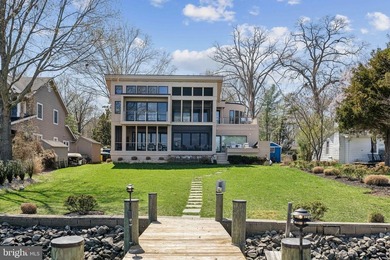Stunning modern waterfront home on West River. Built in 2018 - photo 2