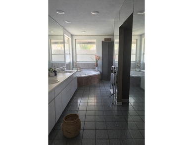 Open-Concept Pool Home with private 4th Bedroom suite No HOA! - photo 15