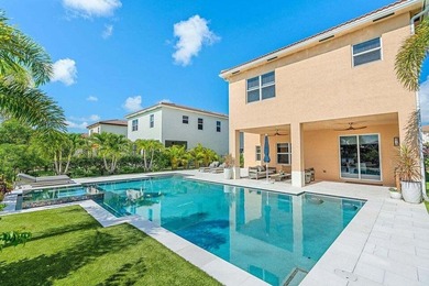 Quietly tucked away from the highway on a premium lakefront lot - photo 8