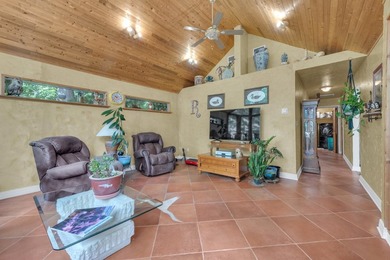 Owners are ready to move!! Priced below market Value this - photo 19