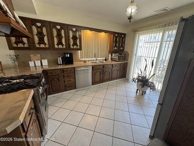 First time being offered for sale! Beautiful Center Hall - photo 20