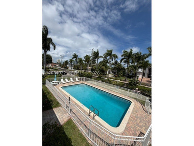 Golden Isles Lakes Area Condo For Sale in Hallandale Beach Florida