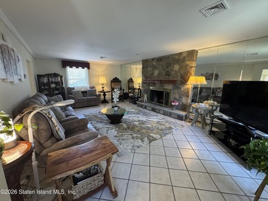 First time being offered for sale! Beautiful Center Hall - photo 36