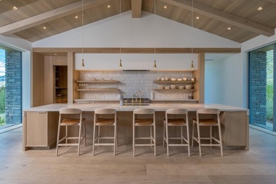 Introducing an extraordinary, newly-completed private estate - photo 7