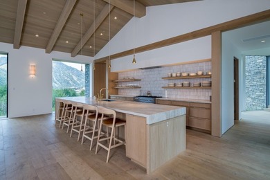 Introducing an extraordinary, newly-completed private estate - photo 8