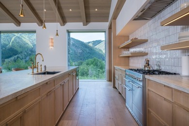 Introducing an extraordinary, newly-completed private estate - photo 9