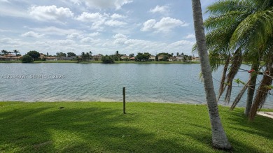 BEAUTIFUL 2 STORY HOME IN THE LAKE WITH NICE PATIO! IN THE - photo 1