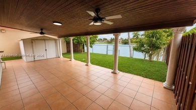 BEAUTIFUL 2 STORY HOME IN THE LAKE WITH NICE PATIO! IN THE - photo 3