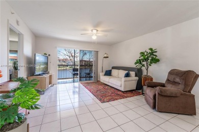 Lake Condo For Sale in Pembroke Pines, Florida