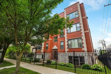 Lake Michigan - Cook County Condo For Sale in Chicago Illinois