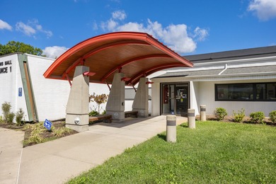 Move-in ready and newly renovated office condo for sale with