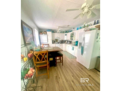 Price to sell at $598,000. Fully renovated coastal property - photo 25
