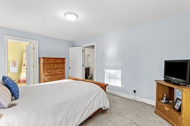 Welcome to 10 Pacific Drive, set on a quiet cul-de-sac and - photo 24