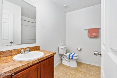 WOW NEW PRICE!! Don't miss out on this house for this new price - photo 34