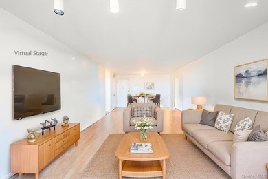 Beautiful high-floor 1-bedroom, 1-bath condo. This bright and - photo 39