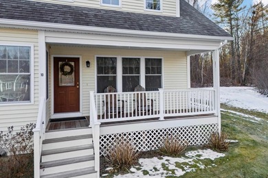 Welcome to 10 Pacific Drive, set on a quiet cul-de-sac and - photo 41