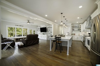 Price drop to $679,000 Best deal on the LAKE !!Amazing custom - photo 7