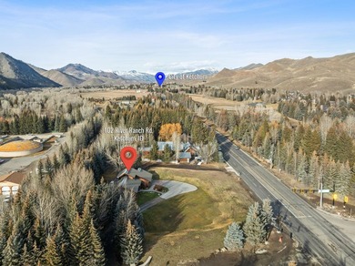 Unicorn property in a truly exceptional location: 1.9 acres with - photo 3