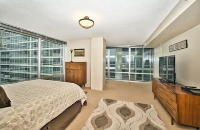 Optima Old Orchard Woods Luxury Living in this 1500 Sq Ft Corner - photo 24