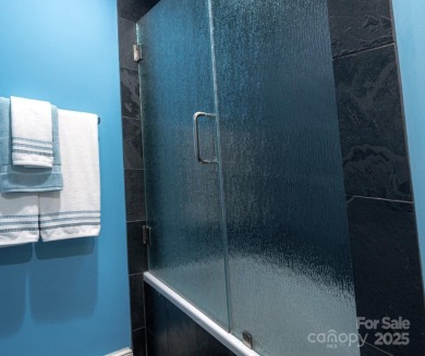 Located in the heart of downtown Asheville, 21 Battery Park