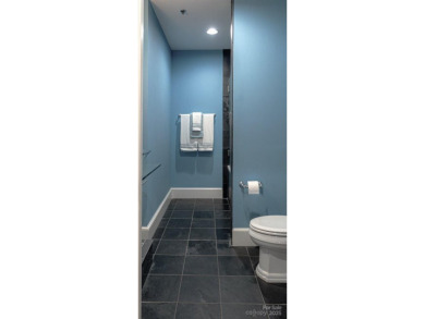 Located in the heart of downtown Asheville, 21 Battery Park