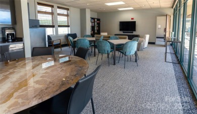 Located in the heart of downtown Asheville, 21 Battery Park