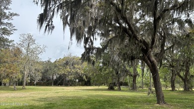Tucked in a private enclave with only a handful of other homes - photo 4