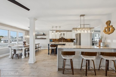 Experience luxury in this newly renovated, 5-bedroom, 3.5-bath - photo 3