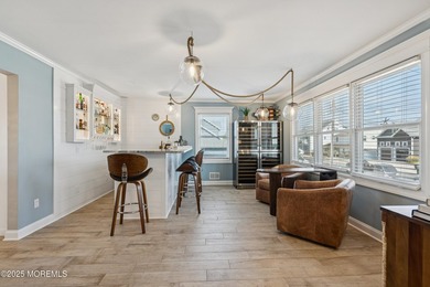 Experience luxury in this newly renovated, 5-bedroom, 3.5-bath - photo 5