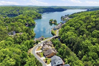 Tucked into the scenic mountains of Lake Arrowhead, this - photo 11