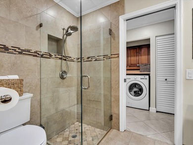 Move right into this beautifully updated, 1st floor, 2 BR, 2 BTH - photo 25