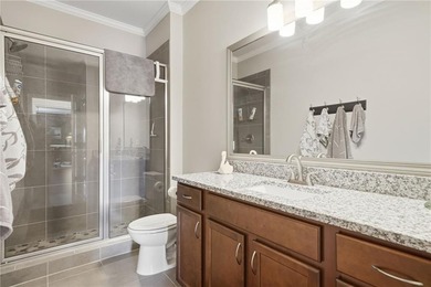 Tucked into the scenic mountains of Lake Arrowhead, this - photo 44