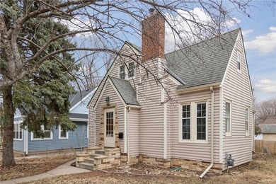 Lake Nokomis Home Active Under Contract in Minneapolis Minnesota