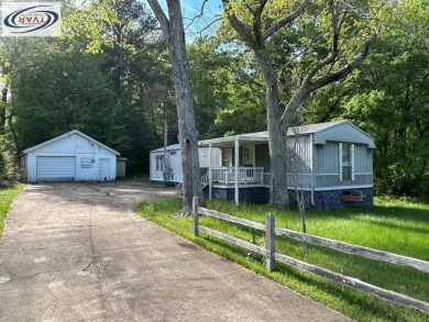 Lake Home Sale Pending in Big Sandy, Tennessee