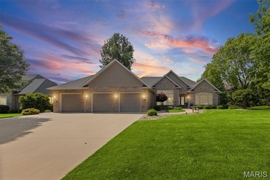 Elegance and refined lakeside living defines this meticulously - photo 3