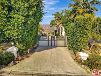 JUst Reduced. Built in 2000 on 2.1 fenced acres of Gated Malibu - photo 3