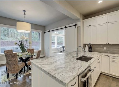 This luxury custom home will be built on TWO lots in Forest - photo 13