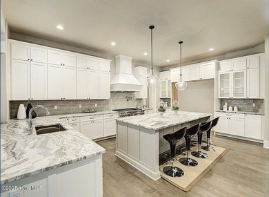 This luxury custom home will be built on TWO lots in Forest - photo 14