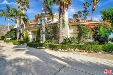 JUst Reduced. Built in 2000 on 2.1 fenced acres of Gated Malibu - photo 5