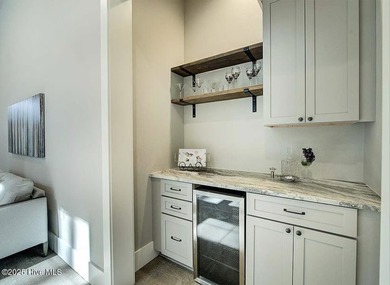 This luxury custom home will be built on TWO lots in Forest - photo 19