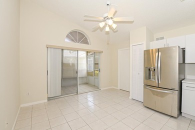 Move-in ready 2/2 Jasmine Villa in a charming courtyard setting - photo 20