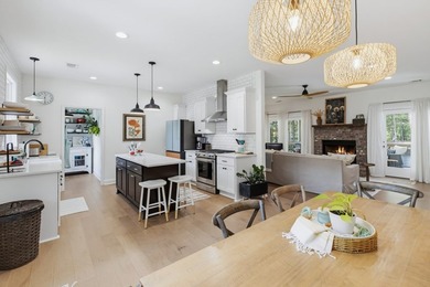 Some houses have a way of making you instantly feel at home - photo 5