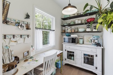 Some houses have a way of making you instantly feel at home - photo 7