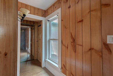 Excellent investment opportunity or ideal owner-occupant duplex! - photo 27